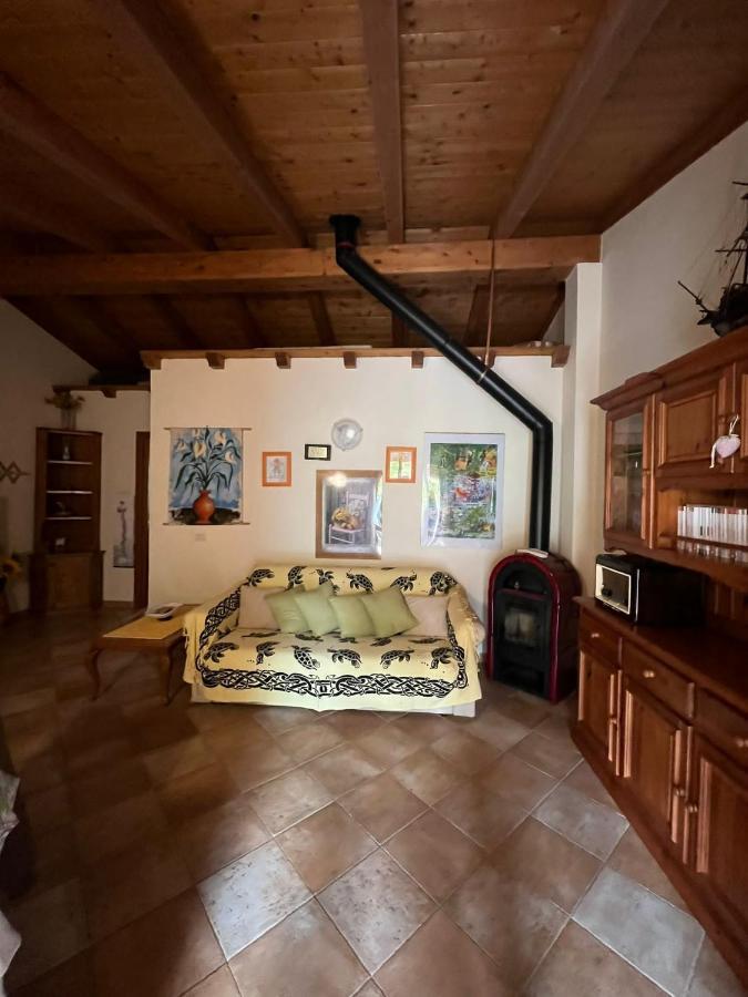 Casa Nel Borgo Di Hébergement de vacances *